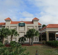 Quality Inn Kissimmee by The Lake - Accommodation Rooms