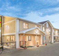 Super 8 Riverton - Accommodation Rooms