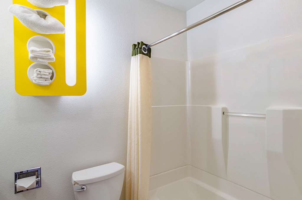 Motel 6 Riverton - thumb 7