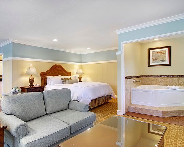 Wayside Inn - thumb 4