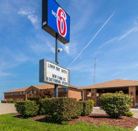 Motel 6 Marion IL - Accommodation Rooms