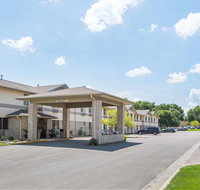 Super 8 Brookings - Accommodation Rooms