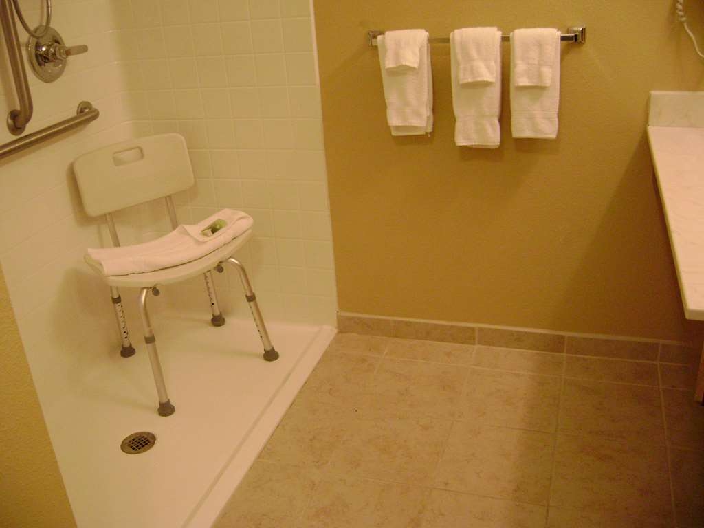 GrandStay Hotel & Suites Pipestone - thumb 15