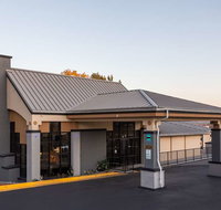 Quality Inn on the Strip - Accommodation Rooms