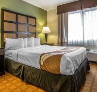 Quality Inn  Suites Marinette - Accommodation Rooms