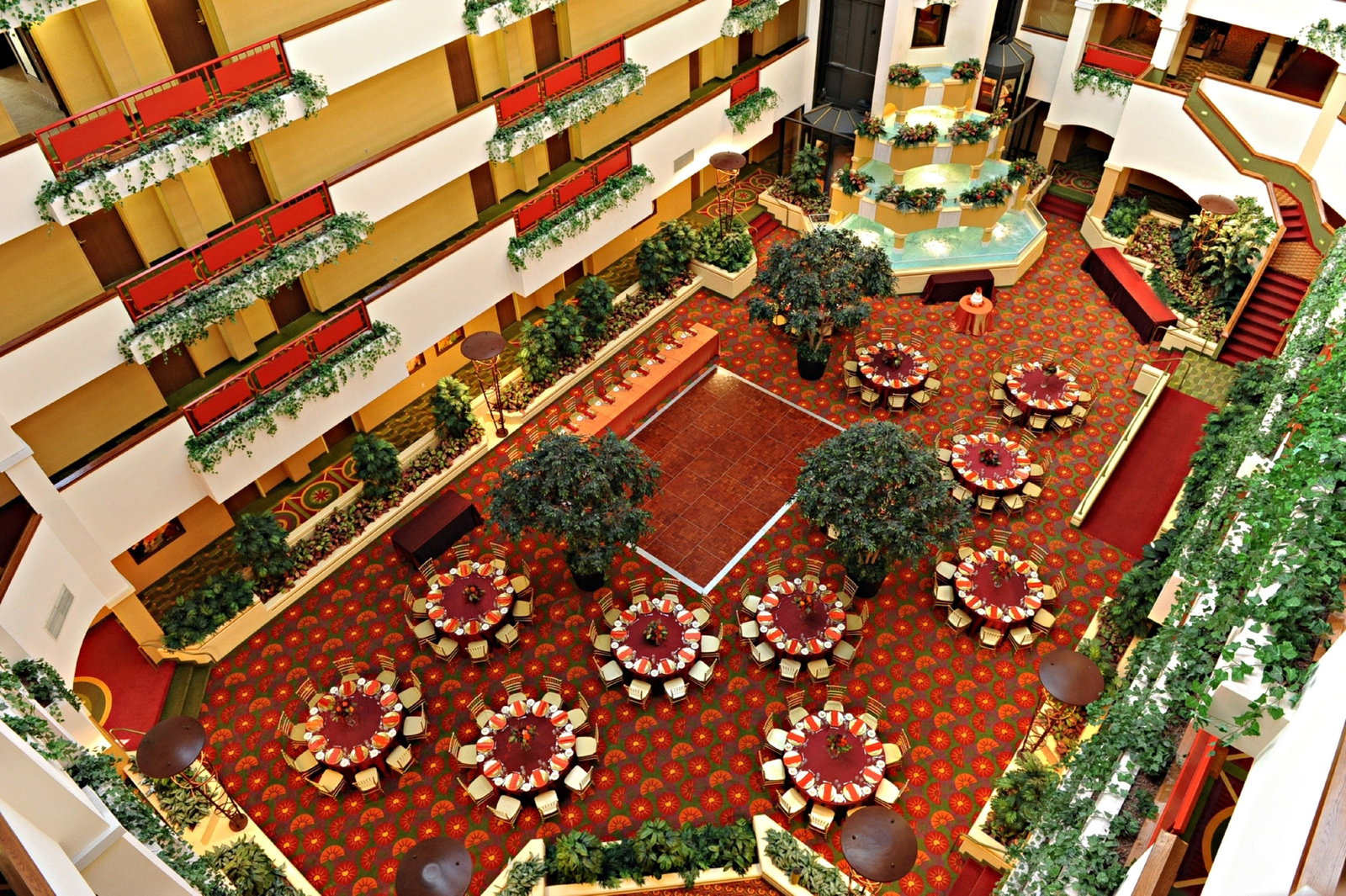 Holiday Inn Hotel & Suites  I-44 - thumb 11