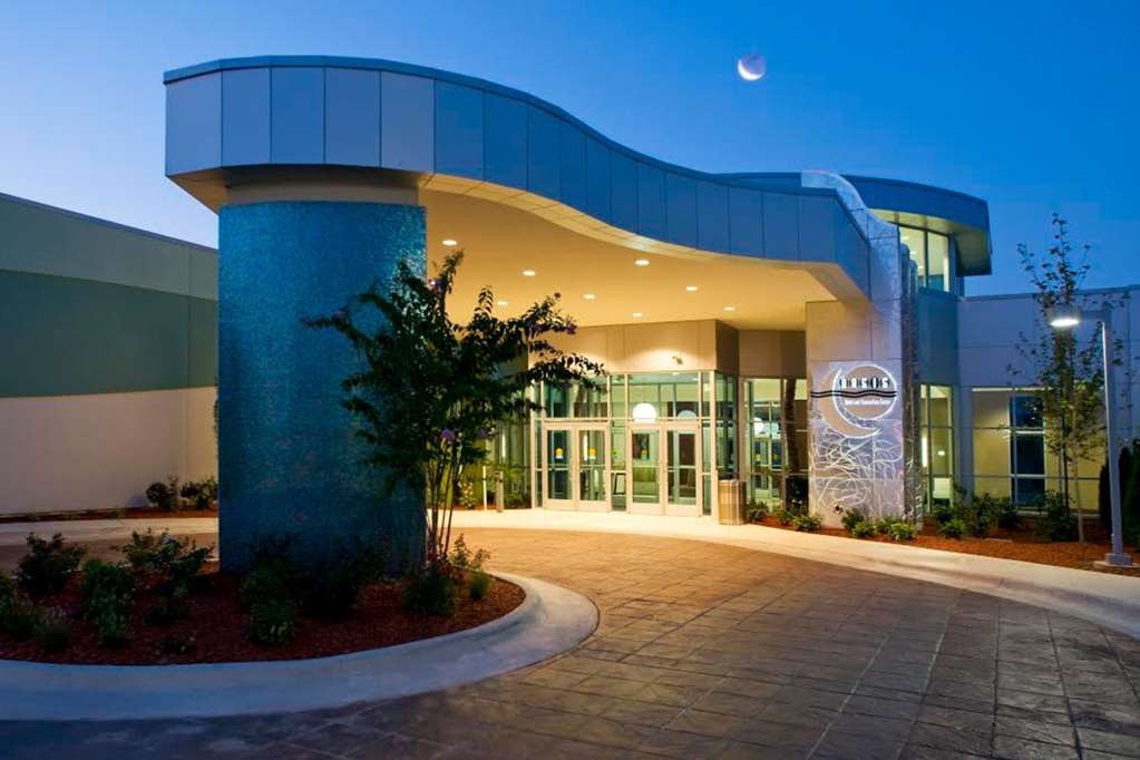 Oasis Hotel & Conv Center, Ascend Hotel - thumb 0