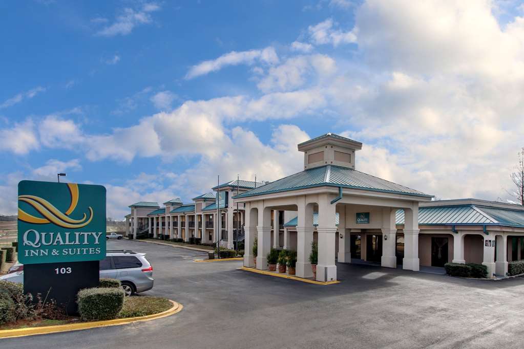 Quality Inn - thumb 1