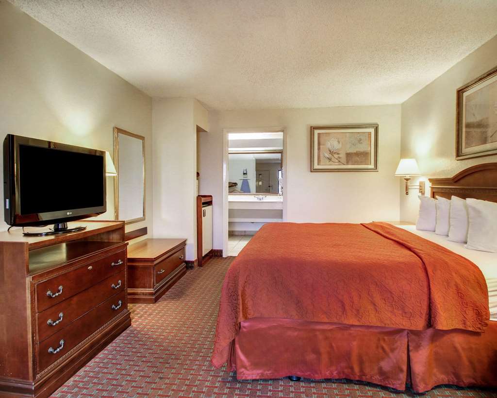 Quality Inn - thumb 6