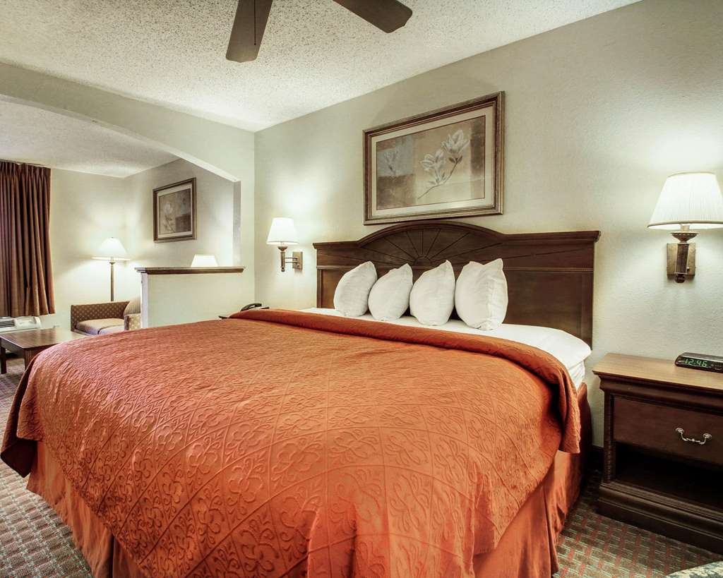 Quality Inn - thumb 12
