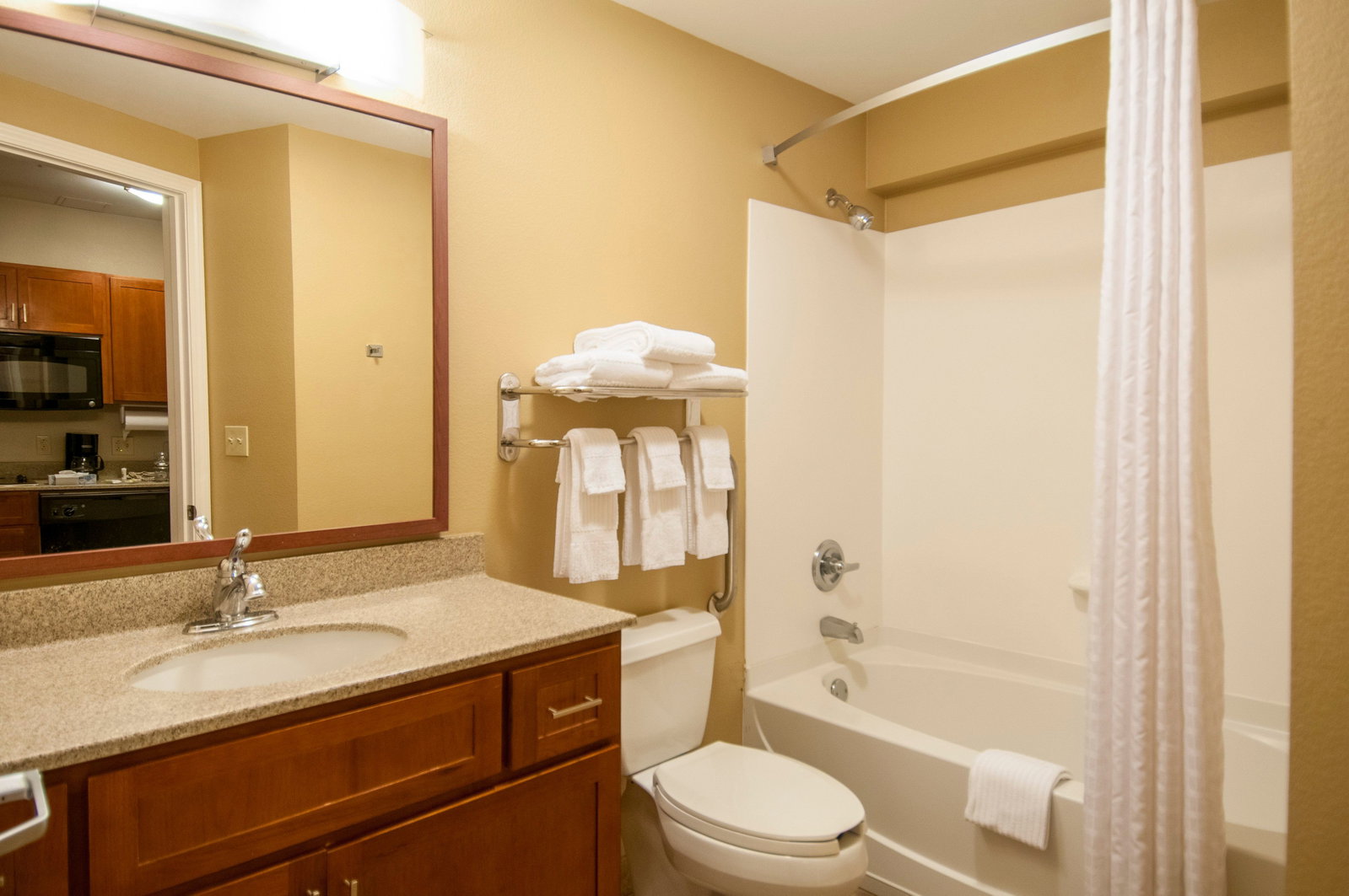 Candlewood Suites Flowood - thumb 7