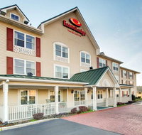 Econo Lodge Inn  Suites - Accommodation Rooms