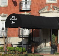 Old Capitol Inn - Accommodation Rooms