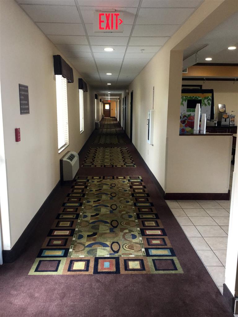 Americas Best Value Inn St. Robert - thumb 15