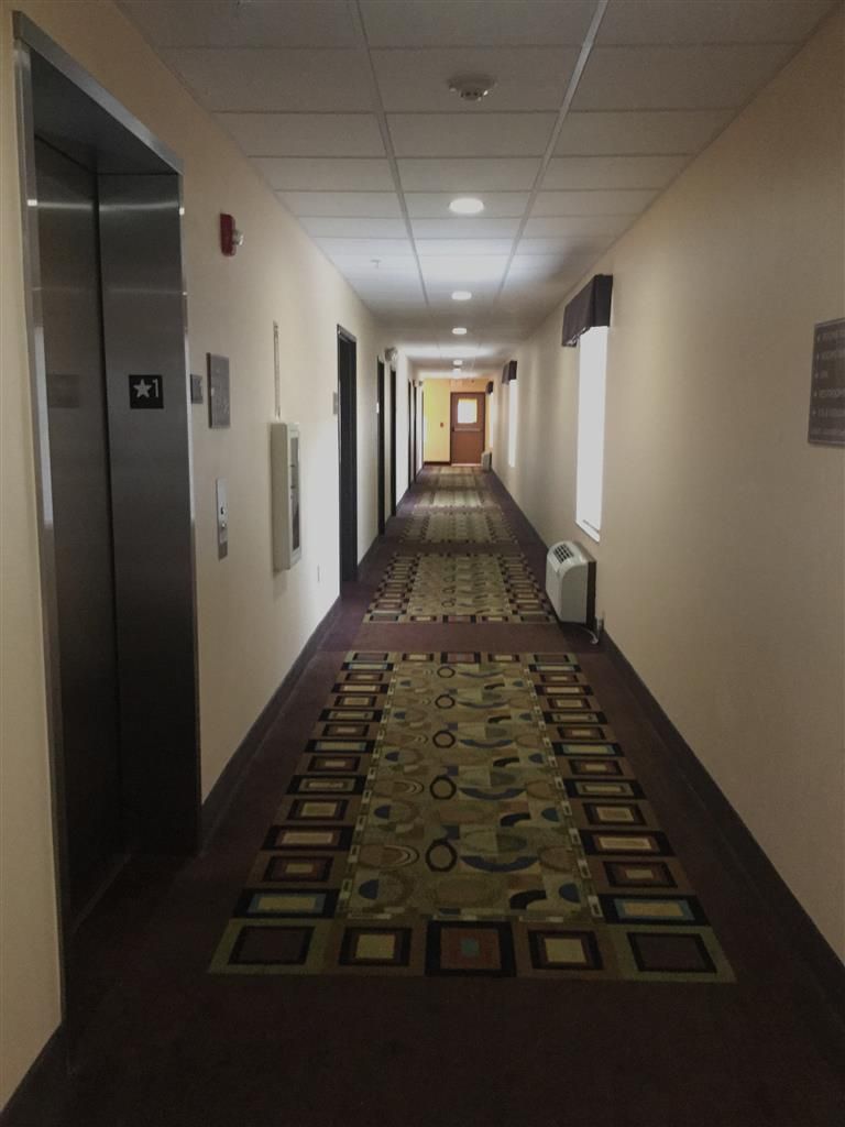 Americas Best Value Inn St. Robert - thumb 16