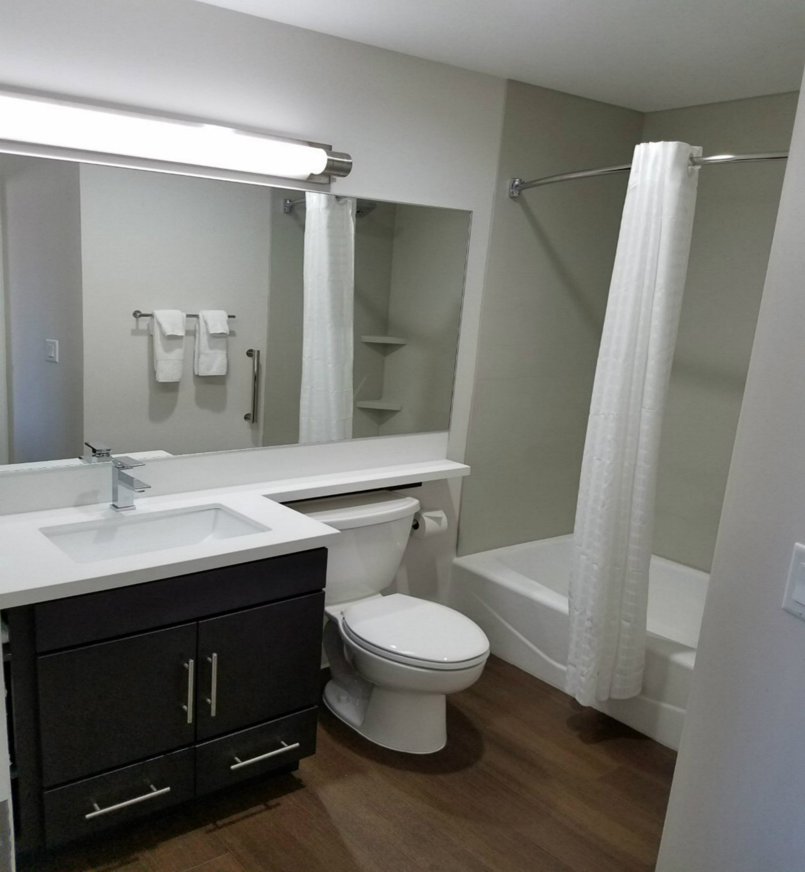 Candlewood Suites Kansas City - thumb 8