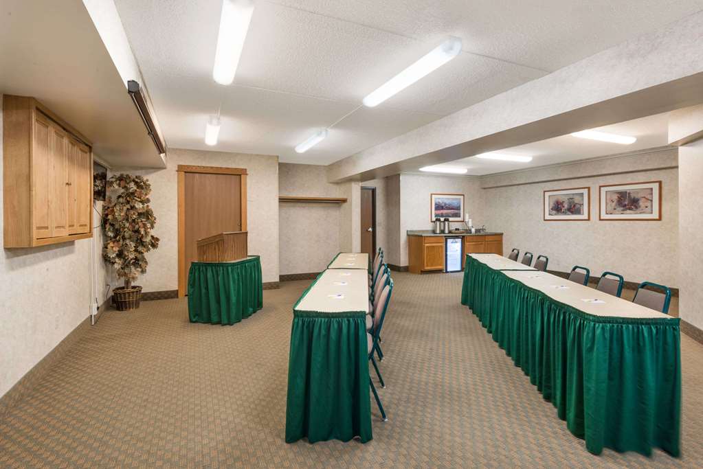 Days Inn & Suites Bozeman - thumb 10