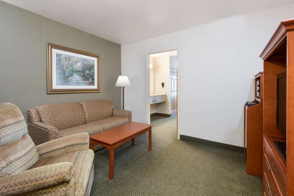 Days Inn & Suites Bozeman - thumb 13