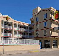 Super 8 Atlantic City - Accommodation Rooms