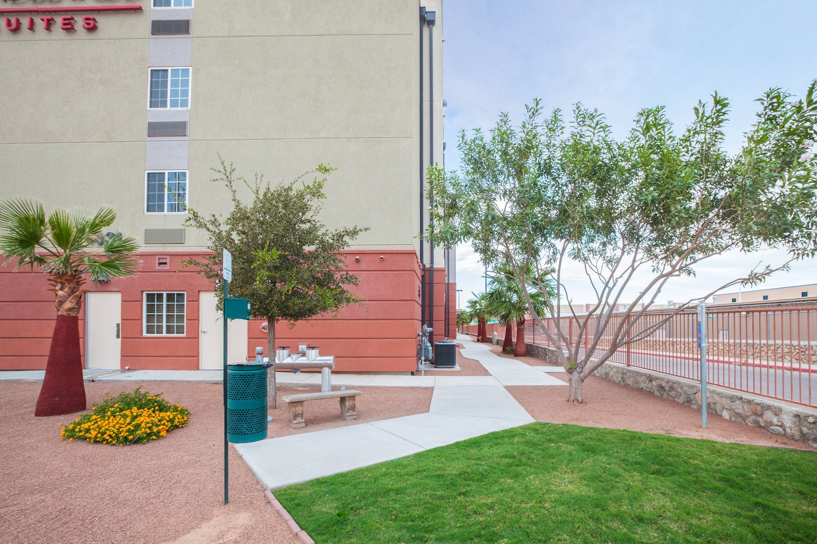 Candlewood Suites El Paso - thumb 2