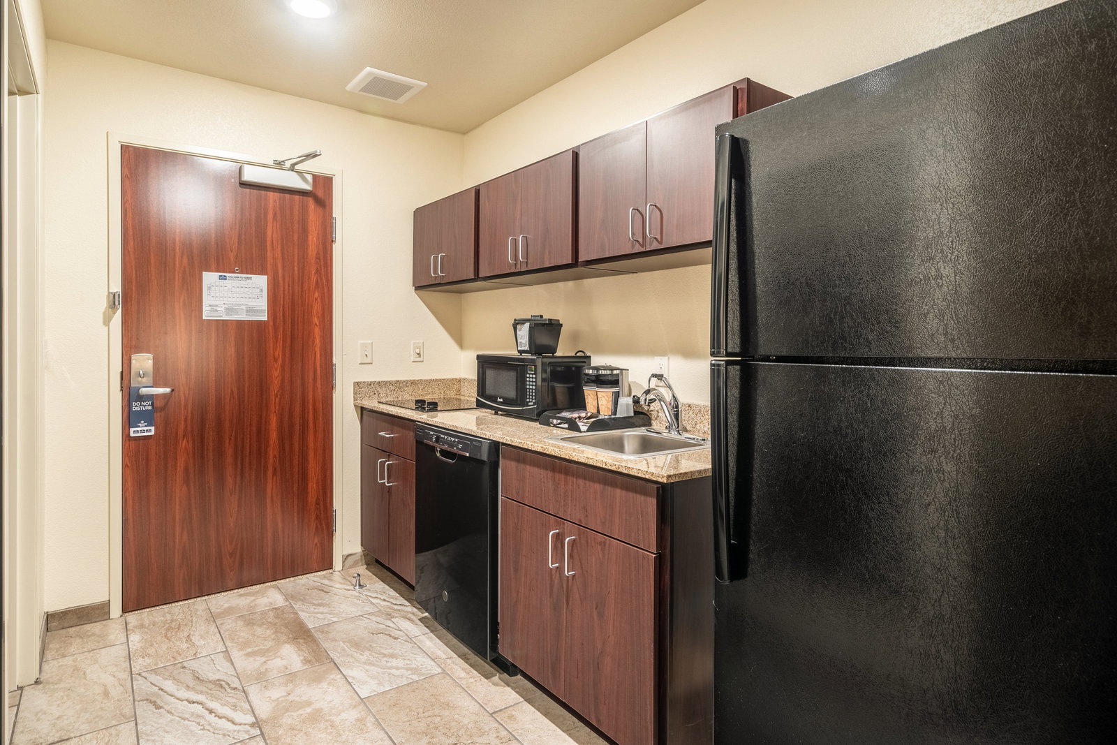 Cobblestone Hotel & Suites Andrews - thumb 9