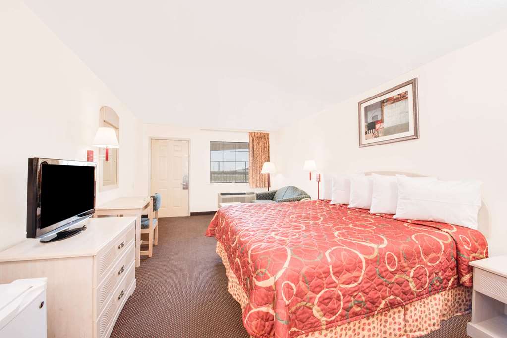Days Inn Andrews Texas - thumb 5