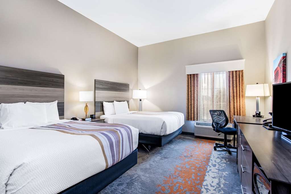 La Quinta Inn & Suites Andrews - thumb 7