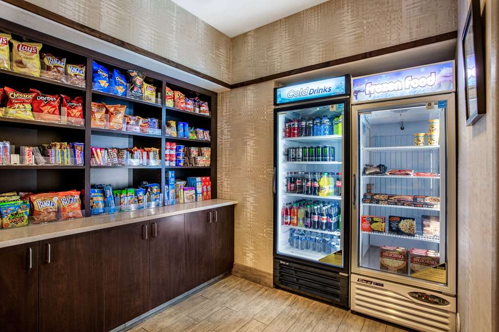 La Quinta Inn & Suites Andrews - thumb 17