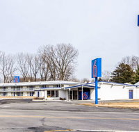 Motel 6 Schenectady - Accommodation Rooms