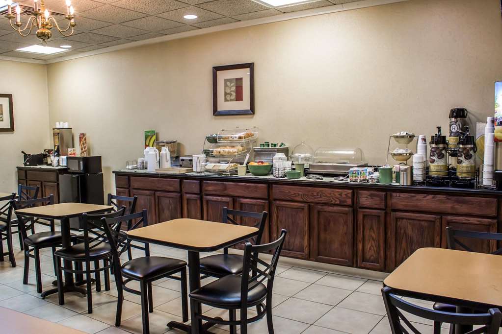 Quality Inn - thumb 16