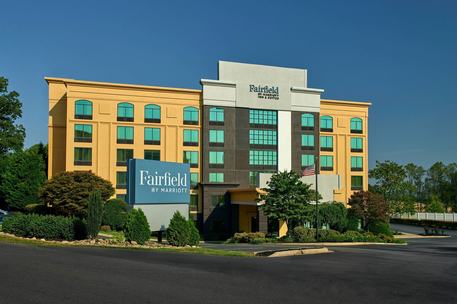 Fairfield Inn & Suites Asheville South - thumb 0