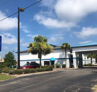 Baymont by Wyndham North Myrtle Beach - Accommodation Rooms