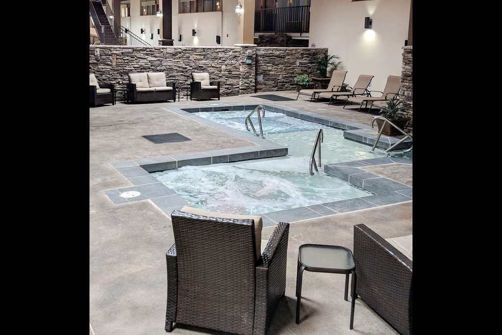 Cascades Mountain Resort - thumb 3