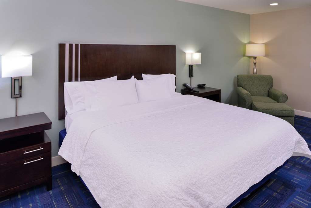 Hampton Inn Eugene - thumb 6