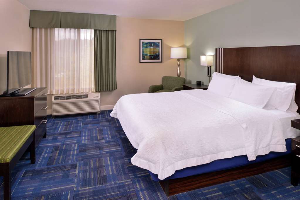 Hampton Inn Eugene - thumb 15