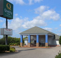 Quality Inn - Accommodation Rooms