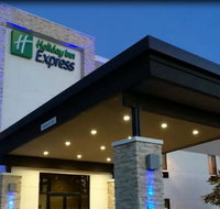 Holiday Inn Express  Suites Blackwell - Accommodation Rooms