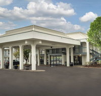 Baymont Inn  Suites Murfreesboro - Accommodation Rooms