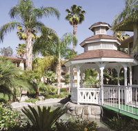 DoubleTree by Hilton Hotel Bakersfield - Accommodation Rooms