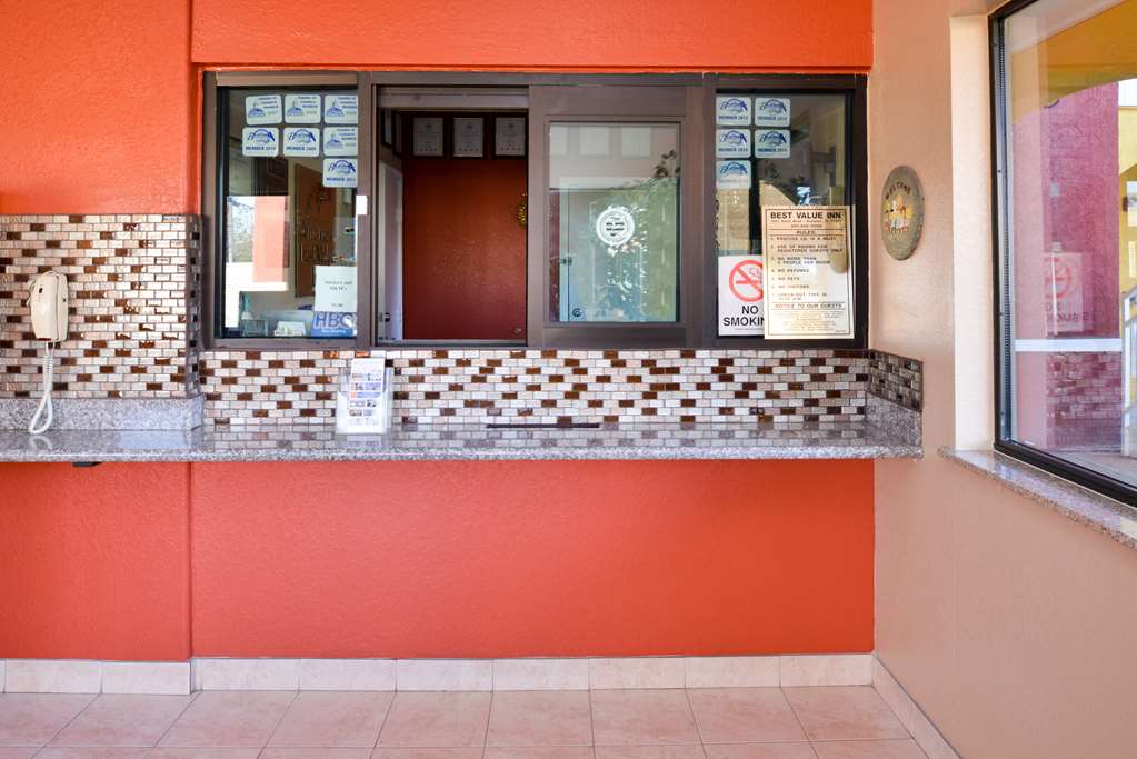 Americas Best Value Inn Baytown - thumb 3