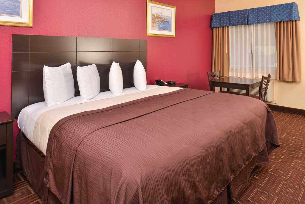 Americas Best Value Inn Baytown - thumb 8
