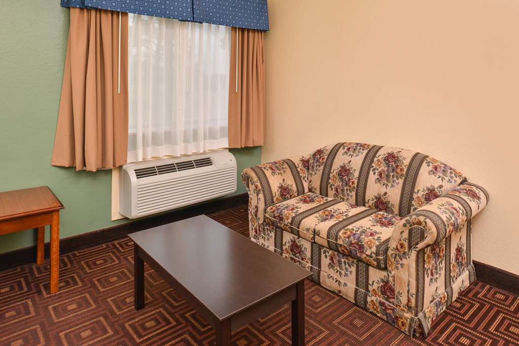 Americas Best Value Inn Baytown - thumb 13