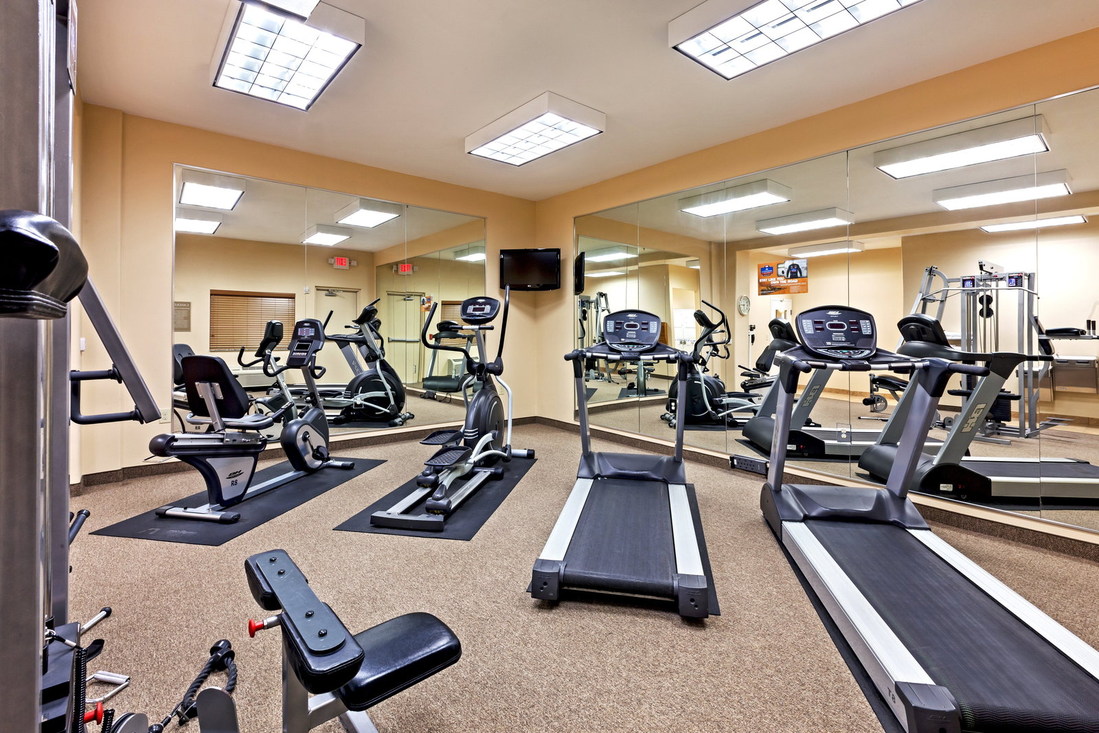 Candlewood Suites Baytown - thumb 15