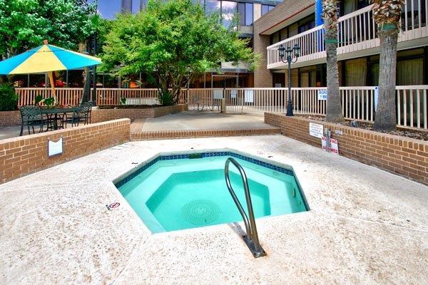 MCM Elegante Hotel - thumb 7