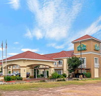 La Quinta Inn  Suites Conroe - Accommodation Rooms