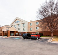 Fairfield Inn by Marriott - Accommodation Rooms