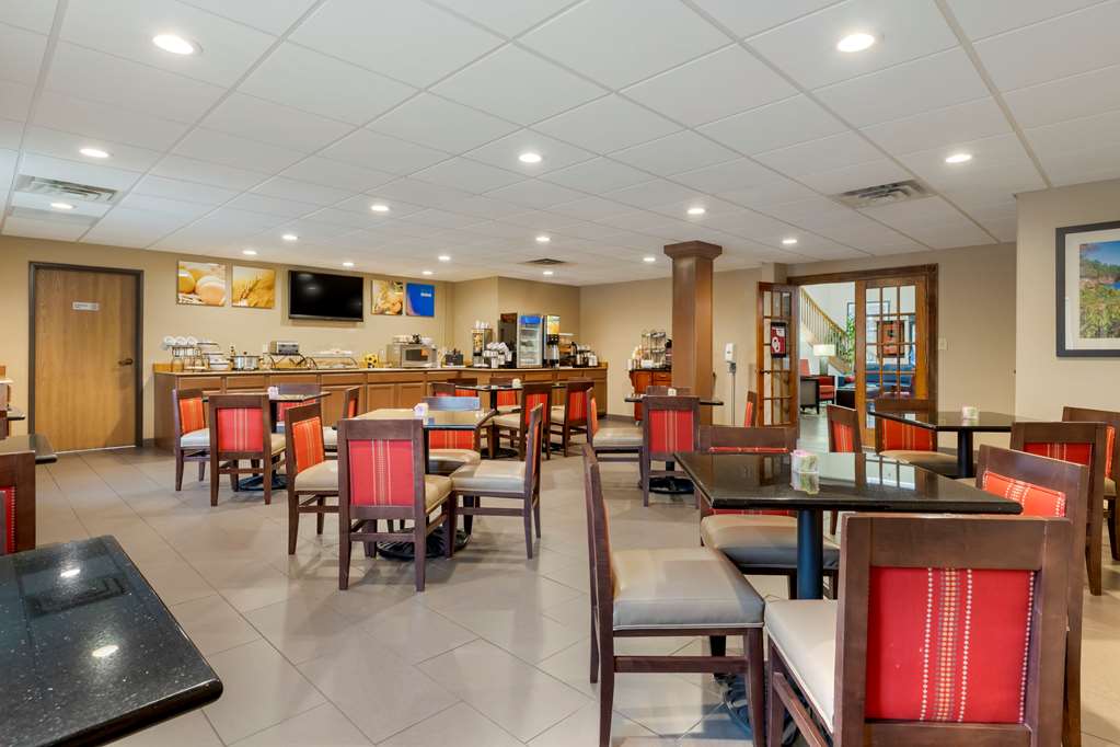 Comfort Inn & Suites - thumb 10
