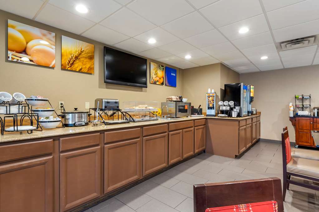 Comfort Inn & Suites - thumb 11