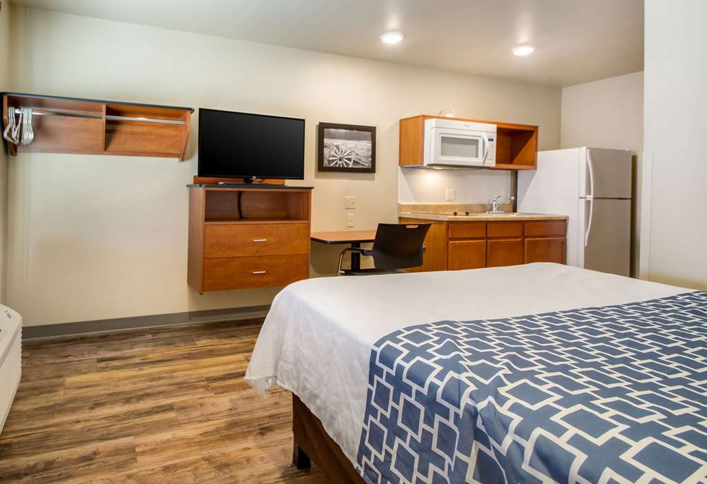 Econo Lodge Burlington - thumb 7