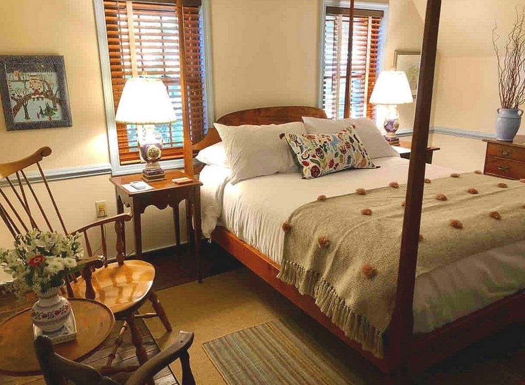 Hollymead House & Guest House - thumb 1